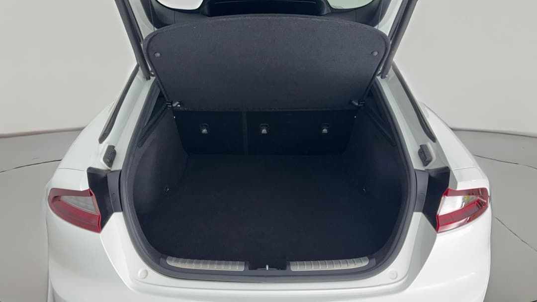 2020 Kia Stinger Gt (red Leather), Automatic, 82548 km, Boot Inside View