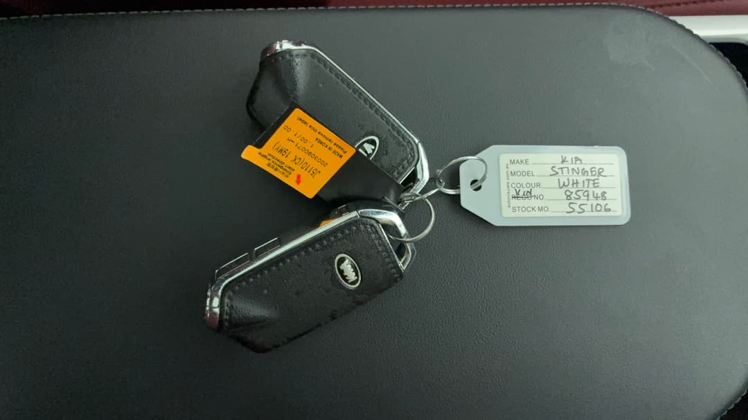 2020 Kia Stinger Gt (red Leather), Automatic, 82548 km, Key Close-up