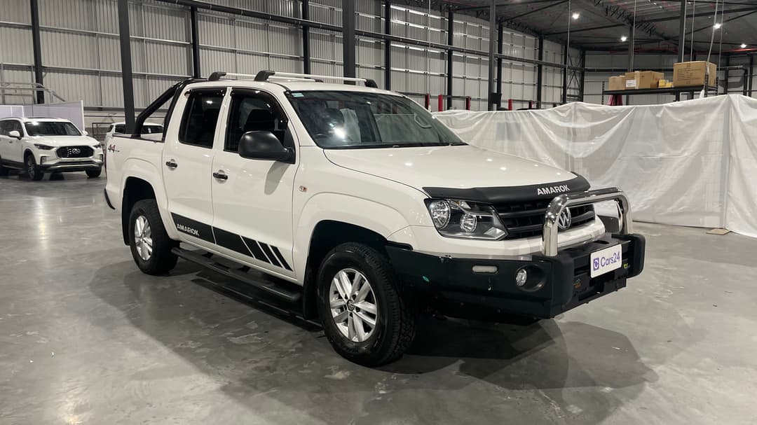 2021 Volkswagen Amarok Tdi420 Core 4motion, Automatic, 44504 km, Right Front Diagonal (45- Degree) View