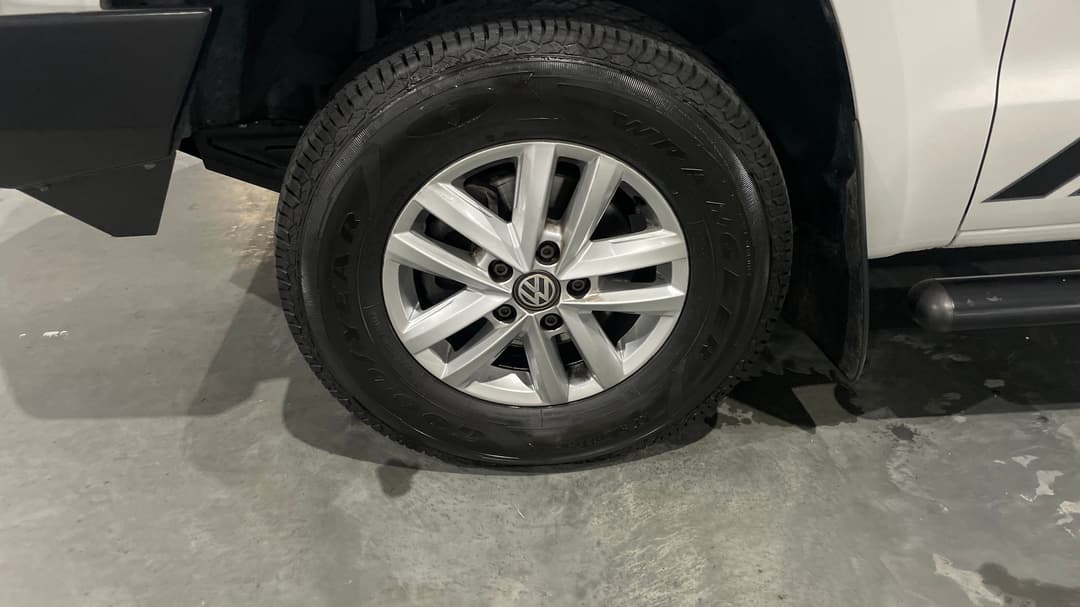 2021 Volkswagen Amarok Tdi420 Core 4motion, Automatic, 44504 km, Left Front Wheel