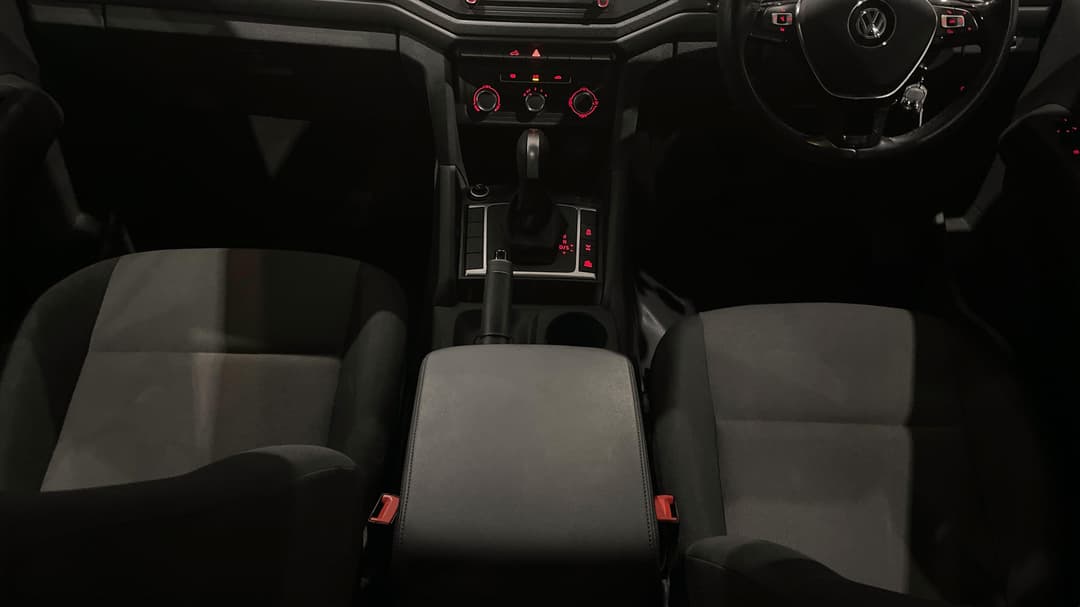 2021 Volkswagen Amarok Tdi420 Core 4motion, Automatic, 44504 km, Center Console