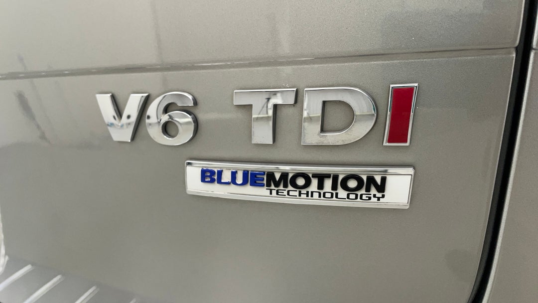 Badge (Boot Right Side)