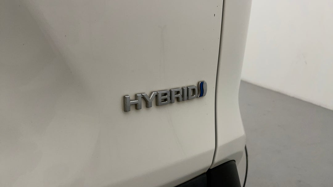 Badge (Boot Right Side)