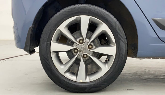 2015 Hyundai Elite i20 ASTA 1.2, Petrol, Manual, 30,095 km, Right Rear Wheel