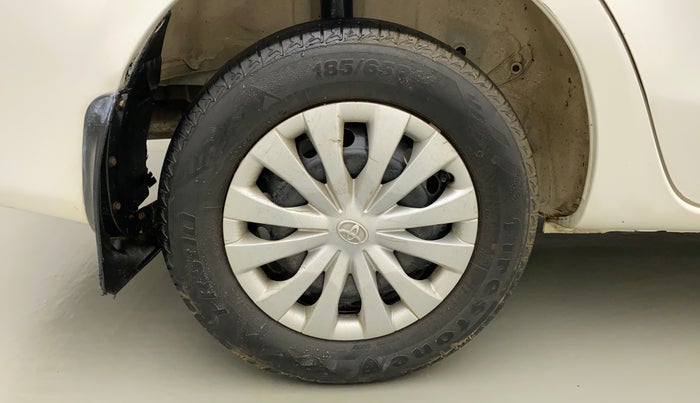 2011 Toyota Etios G SP, Petrol, Manual, 96,267 km, Right Rear Wheel