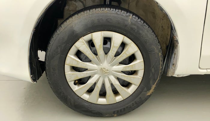2011 Toyota Etios G SP, Petrol, Manual, 96,269 km, Left Front Wheel