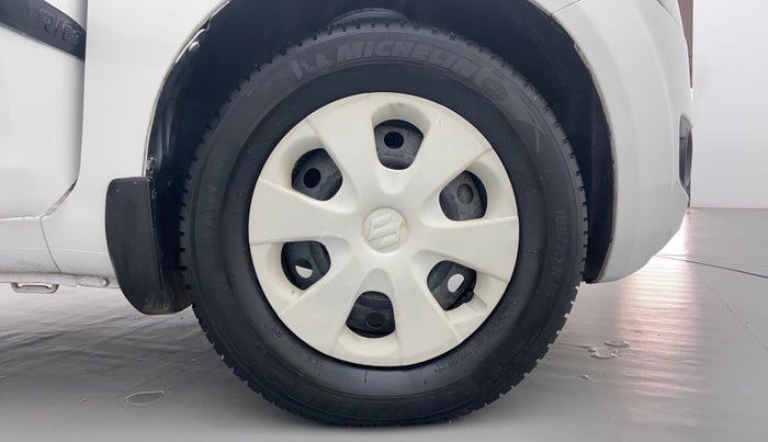 2012 Maruti Ritz VDI, Diesel, Manual, 1,04,768 km, Right Front Tyre