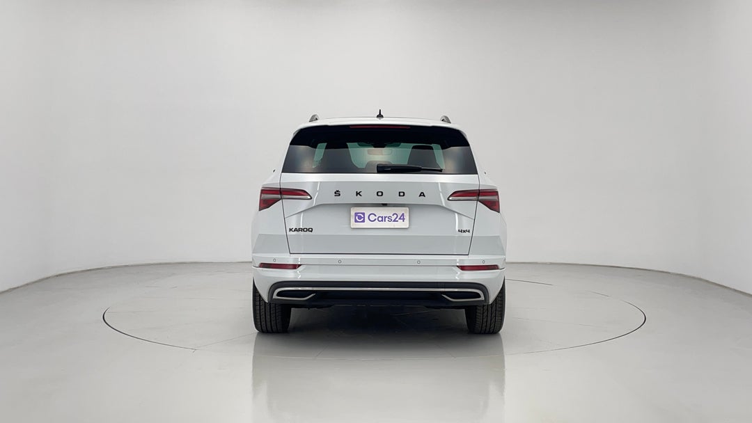 2022 SKODA Karoq Sportline (4x4), Automatic, 25854 km, Back/Rear View