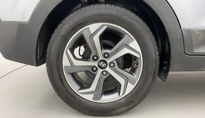 2018 Hyundai Creta SX AT 1.6 PETROL, Petrol, Automatic, 27,181 km, Right Rear Wheel