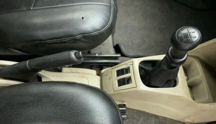 2019 Maruti Alto LXI CNG, CNG, Manual, 98,605 km, Gear Lever