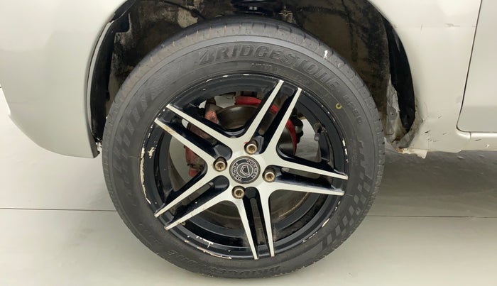 2019 Maruti Alto LXI CNG, CNG, Manual, 98,605 km, Left Front Wheel
