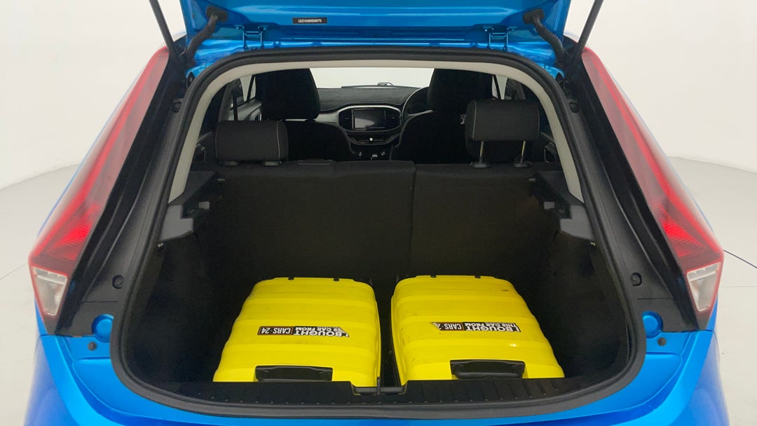 2022 MG Mg3 Auto Core, Automatic, 46978 km, Boot Inside View with Luggage