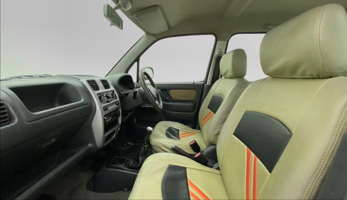 2010 Maruti Wagon R VXI MINOR, Petrol, Manual, 40,043 km, Right Side Front Door Cabin