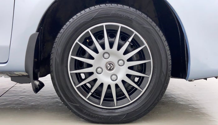 2012 Toyota Etios Liva GD, Diesel, Manual, 49,510 km, Right Front Wheel