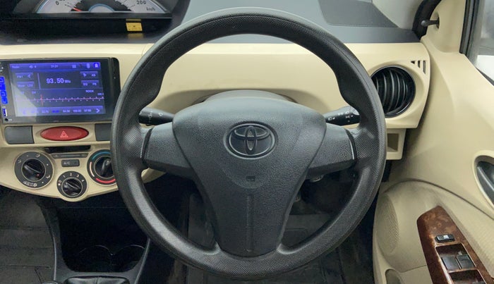 2012 Toyota Etios Liva GD, Diesel, Manual, 49,510 km, Steering Wheel