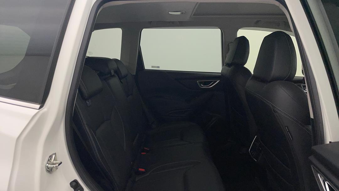 2019 Subaru Forester 2.5i-s (awd), Automatic, 140543 km, Right Side Rear Door Cabin View