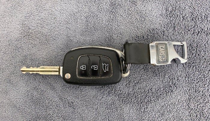 2014 Hyundai Elite i20 SPORTZ 1.2, Petrol, Manual, 56,732 km, Key Close Up