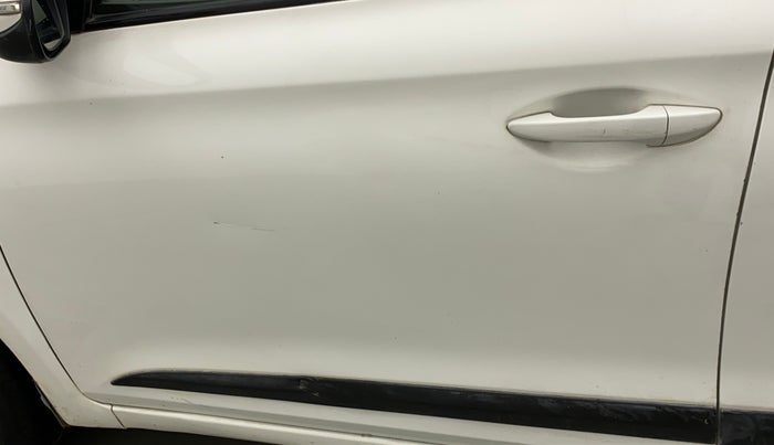 2014 Hyundai Elite i20 SPORTZ 1.2, Petrol, Manual, 56,732 km, Front passenger door - Minor scratches