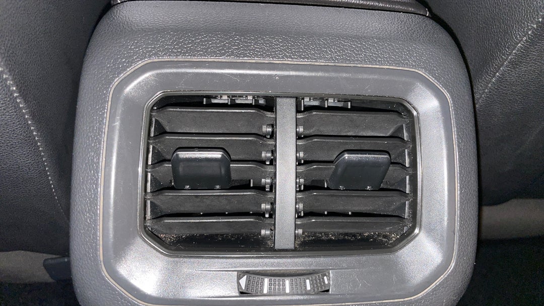 2020 Volkswagen Tiguan Allspace 162 Tsi Highline, Automatic, 144640 km, Rear A/C Vent