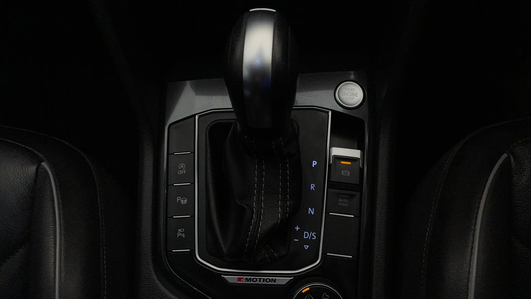 2020 Volkswagen Tiguan Allspace 162 Tsi Highline, Automatic, 144640 km, Gear Lever 