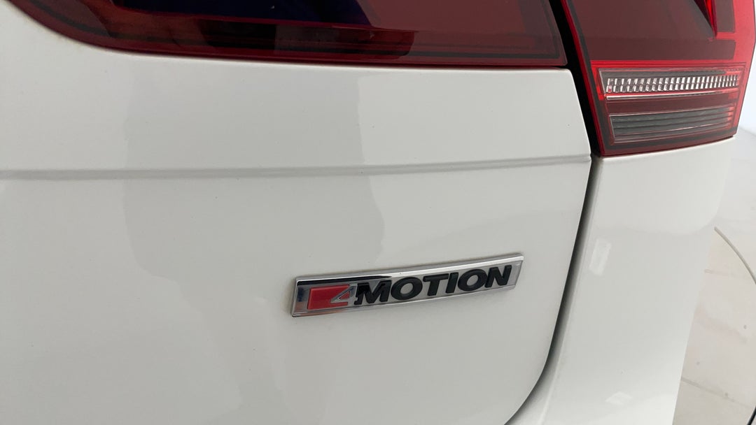 2020 Volkswagen Tiguan Allspace 162 Tsi Highline, Automatic, 144640 km, Badge (Boot Right Side)