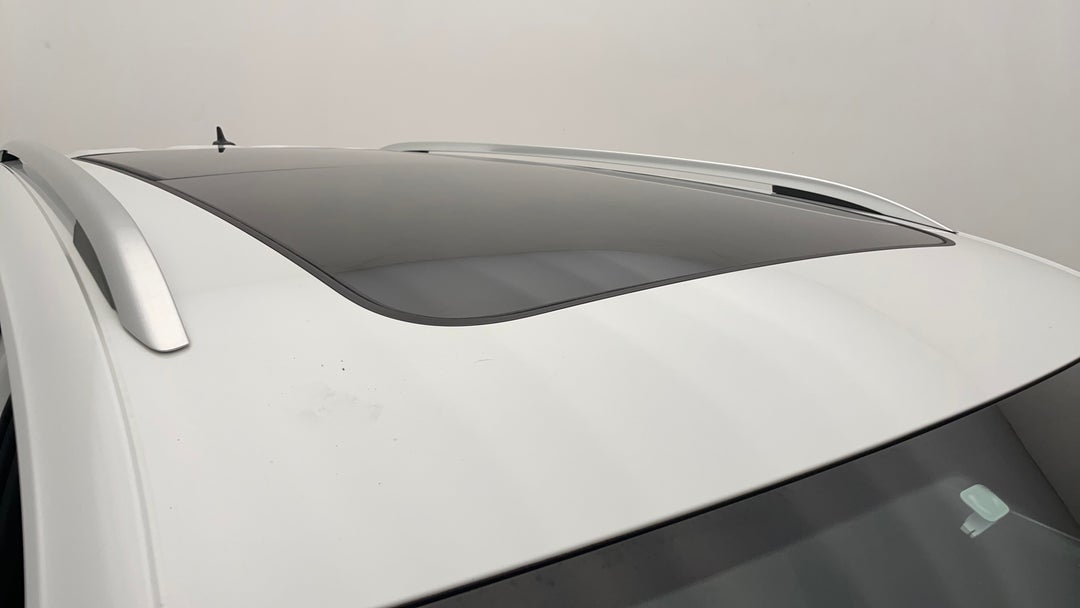 2020 Volkswagen Tiguan Allspace 162 Tsi Highline, Automatic, 144640 km, Roof/Sunroof View