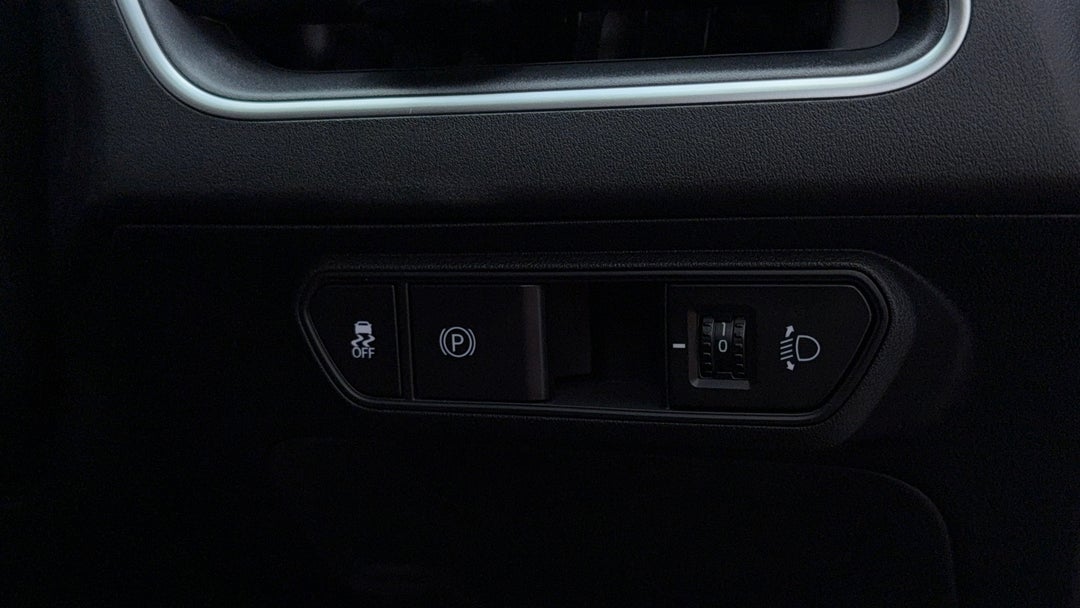 2025 Kia K4 S, Automatic, 7228 km, Utility Switches/Buttons