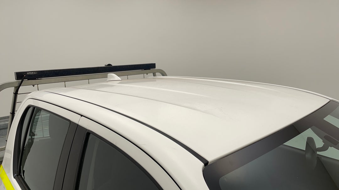 2022 Toyota Hilux Sr (4x4), Automatic, 67592 km, Roof/Sunroof View