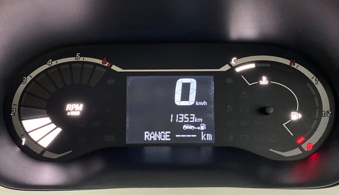 2021 Nissan MAGNITE XE 1.0 MT, Petrol, Manual, 11,353 km, Odometer Image