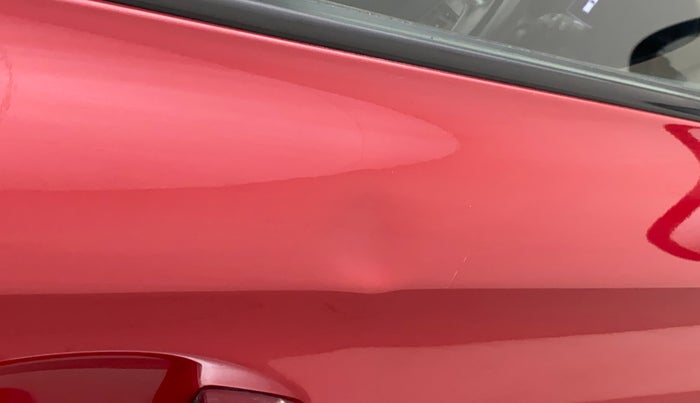 2017 Hyundai Elite i20 ASTA 1.2 (O), Petrol, Manual, 38,167 km, Driver-side door - Slightly dented
