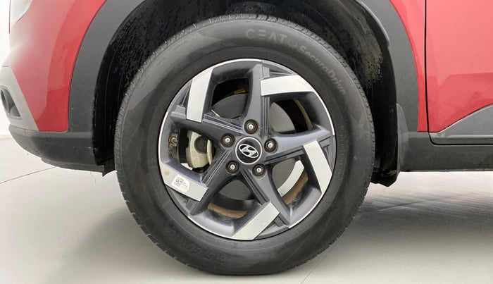 2021 Hyundai VENUE 1.5 SX(O) EXECUTIVE CRDI, Diesel, Manual, 27,819 km, Left Front Wheel
