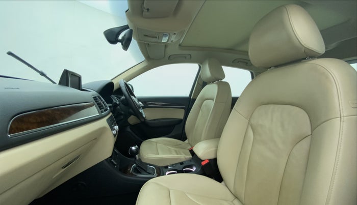 2017 Audi Q3 30TFSI Premium Plus, Petrol, Automatic, 67,769 km, Right Side Front Door Cabin