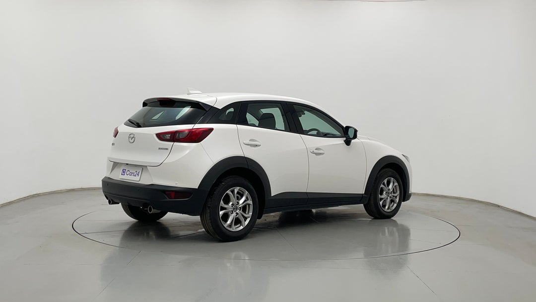 Right Back Diagonal (45- Degree) View