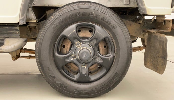 2015 Mahindra Thar CRDE 4X4 AC, Diesel, Manual, 72,165 km, Left Rear Wheel
