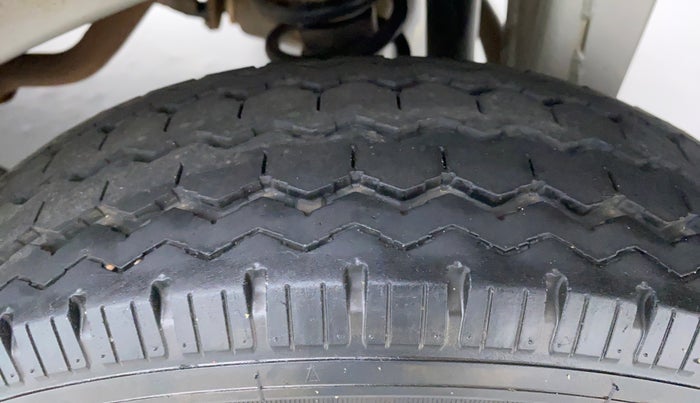 2019 Maruti Eeco 5 STR WITH AC PLUSHTR, Petrol, Manual, 1 km, Left Rear Tyre Tread