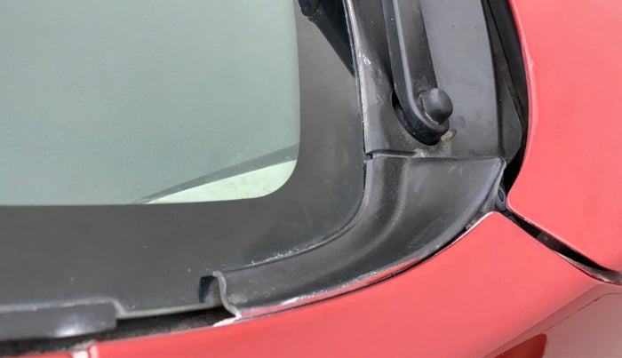 2013 Maruti Wagon R Stingray VXI, Petrol, Manual, 62,201 km, Bonnet (hood) - Cowl vent panel has minor damage