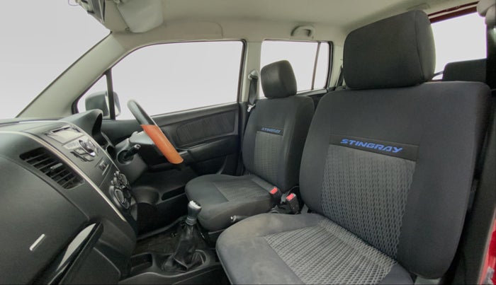 2013 Maruti Wagon R Stingray VXI, Petrol, Manual, 62,393 km, Right Side Front Door Cabin