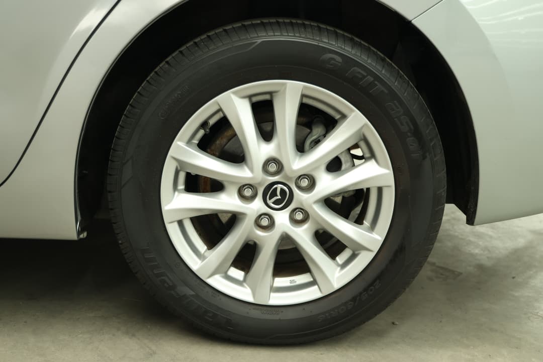 2016 Mazda 3 Maxx, Manual, 146155 km, Left Rear Wheel