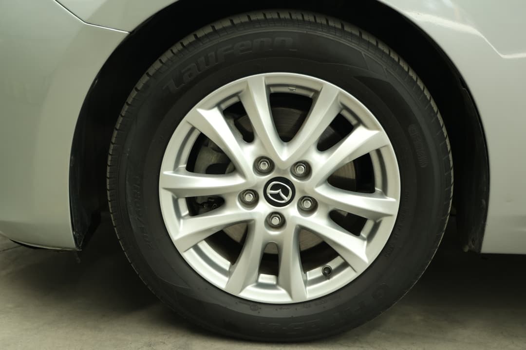 2016 Mazda 3 Maxx, Manual, 146155 km, Left Front Wheel