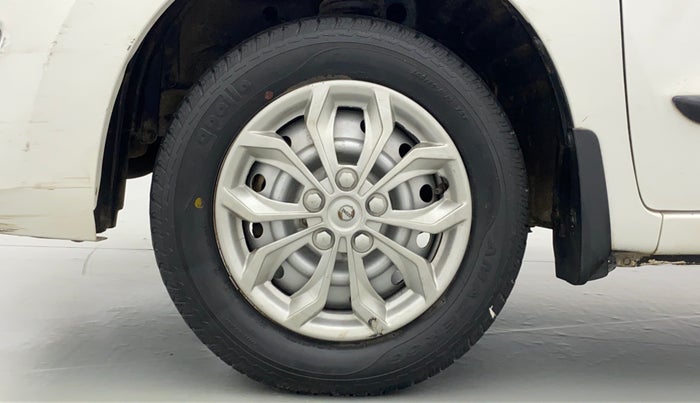 2017 Maruti Wagon R 1.0 LXI, Petrol, Manual, 26,604 km, Left Front Wheel