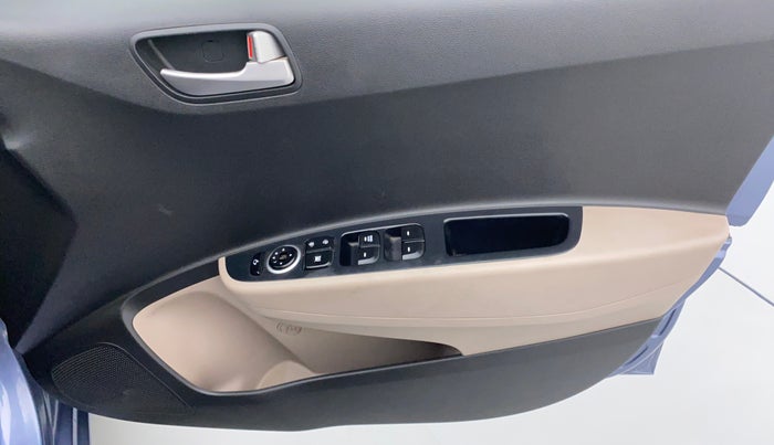 2016 Hyundai Grand i10 SPORTZ 1.2 KAPPA VTVT, Petrol, Manual, 17,364 km, Driver Side Door Panels Control