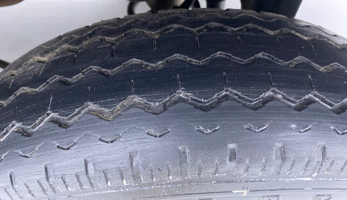 2019 Maruti Eeco 5 STR WITH AC PLUSHTR, Petrol, Manual, 20,433 km, Left Rear Tyre Tread