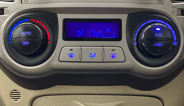 2010 Hyundai i20 SPORTZ 1.2 O, Petrol, Manual, 92,215 km, Automatic Climate Control