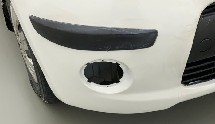 2010 Hyundai i10 MAGNA 1.2, Petrol, Manual, 17,835 km, Right fog light - Fog Light cover missing