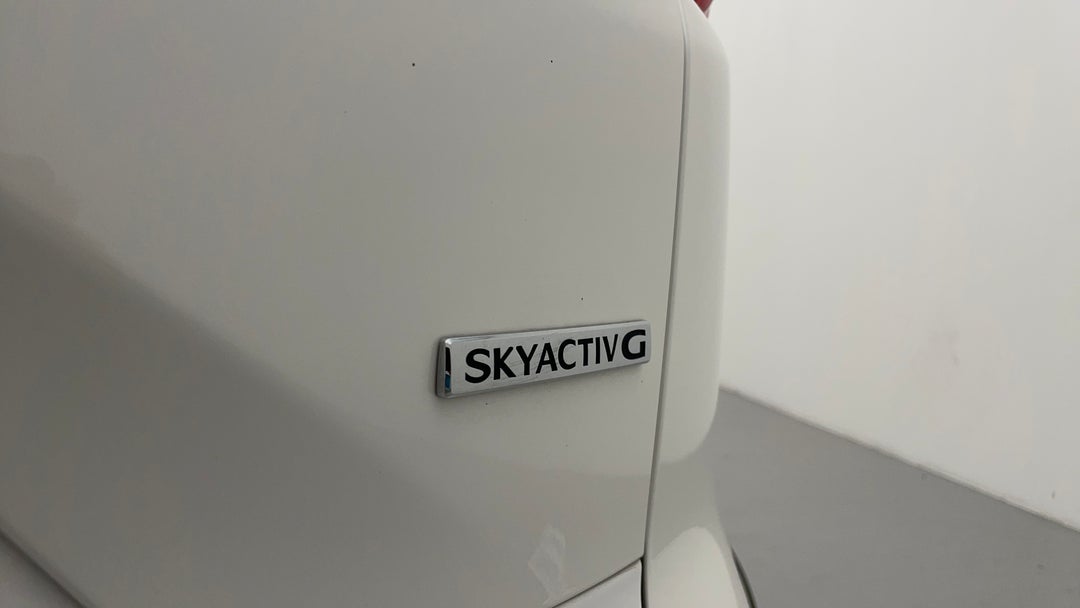 Badge (Boot Right Side)