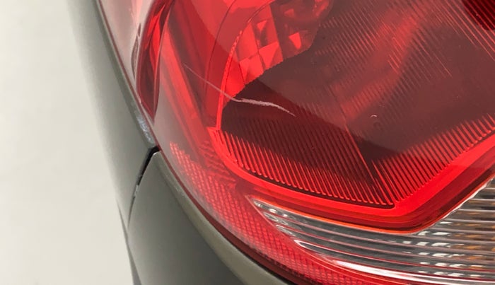 2018 Renault Kwid CLIMBER 1.0 AMT, Petrol, Automatic, 30,314 km, Left tail light - Minor scratches