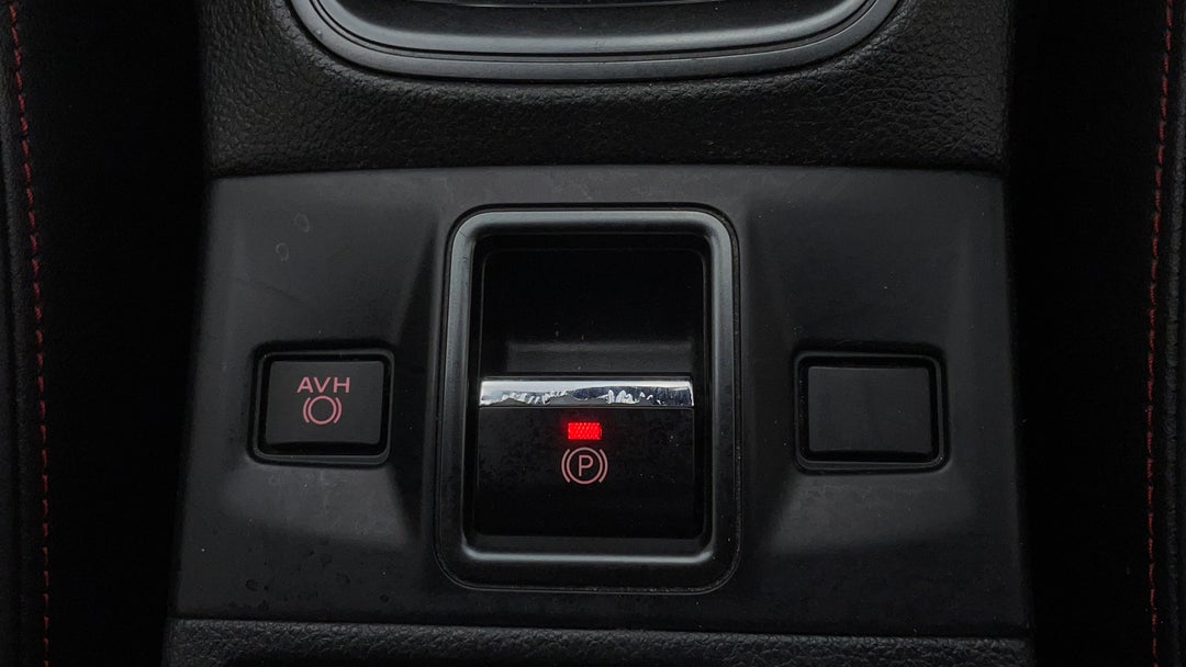 2017 Subaru WRX Premium (awd), Automatic, 72389 km, Handbrake