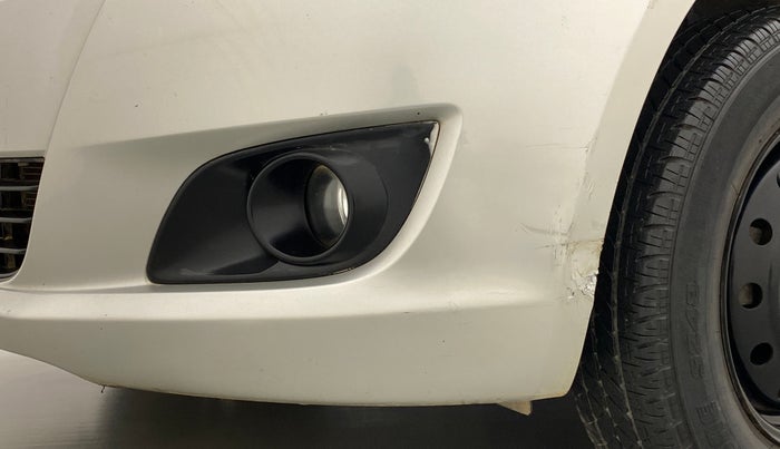2014 Maruti Swift VXI, Petrol, Manual, 33,805 km, Front bumper - Slightly dented
