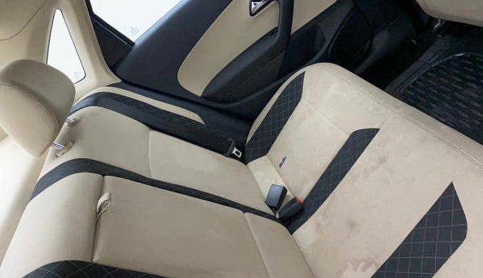 2020 Skoda Rapid ACTIVE 1.0 TSI, Petrol, Manual, 29,632 km, Second-row left seat - Cover slightly stained
