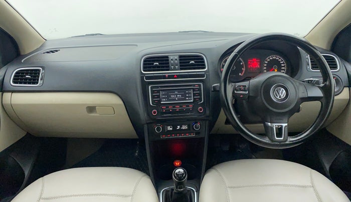 2013 Volkswagen Polo HIGHLINE1.2L PETROL, Petrol, Manual, 30,322 km, Dashboard